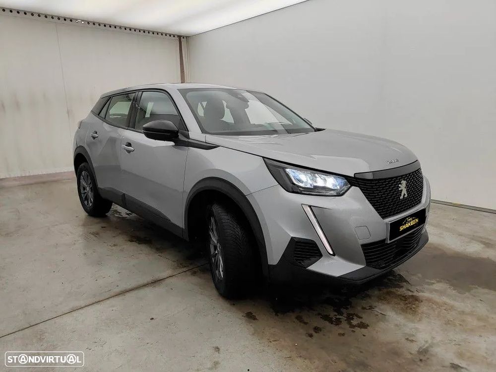 Peugeot 2008 1.2 PureTech Active EAT8 - 3