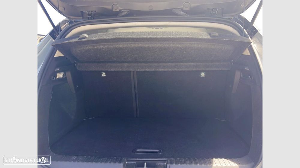 Renault Captur 1.0 TCe Techno - 17