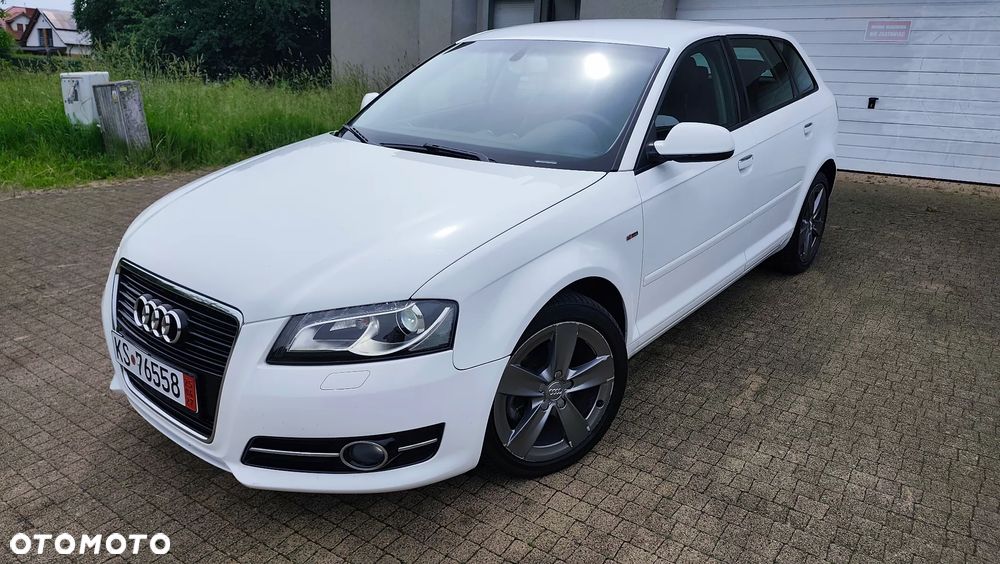 Audi A3 Sportback 2.0 TDI DPF S tronic S line Sportpaket (plus) - 24