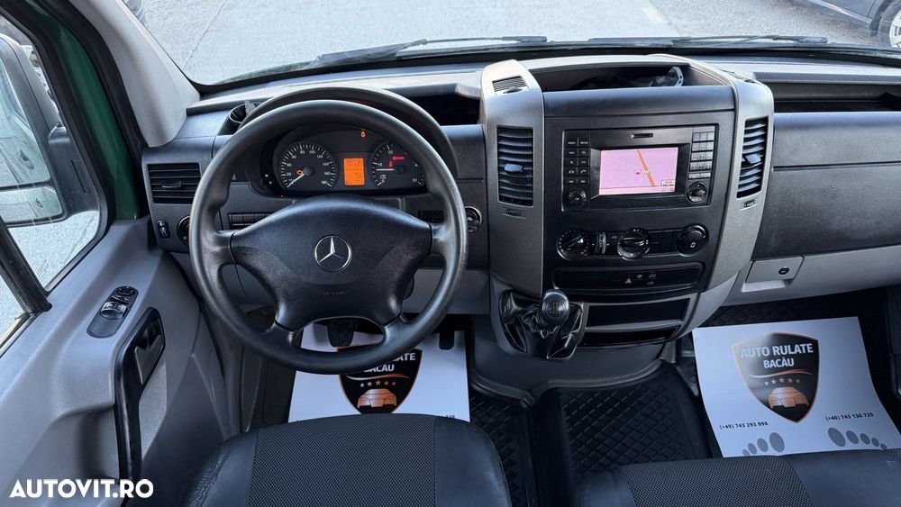 Mercedes-Benz Sprinter - 6