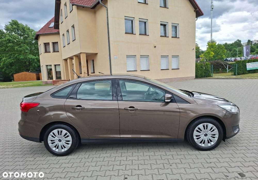 Ford Focus - 7