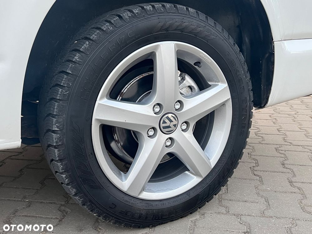 Volkswagen Caravelle - 14