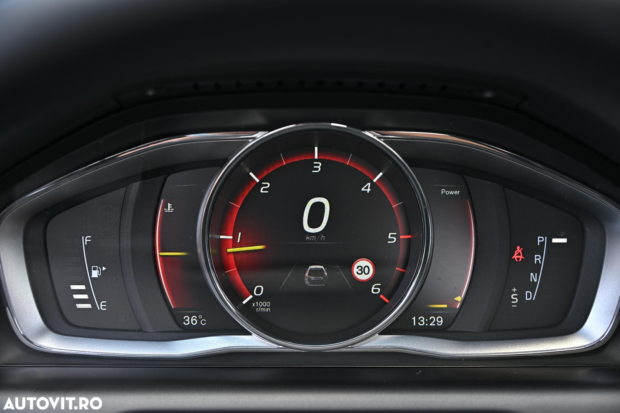 Volvo XC 60 D5 AWD Aut. Summum - 32