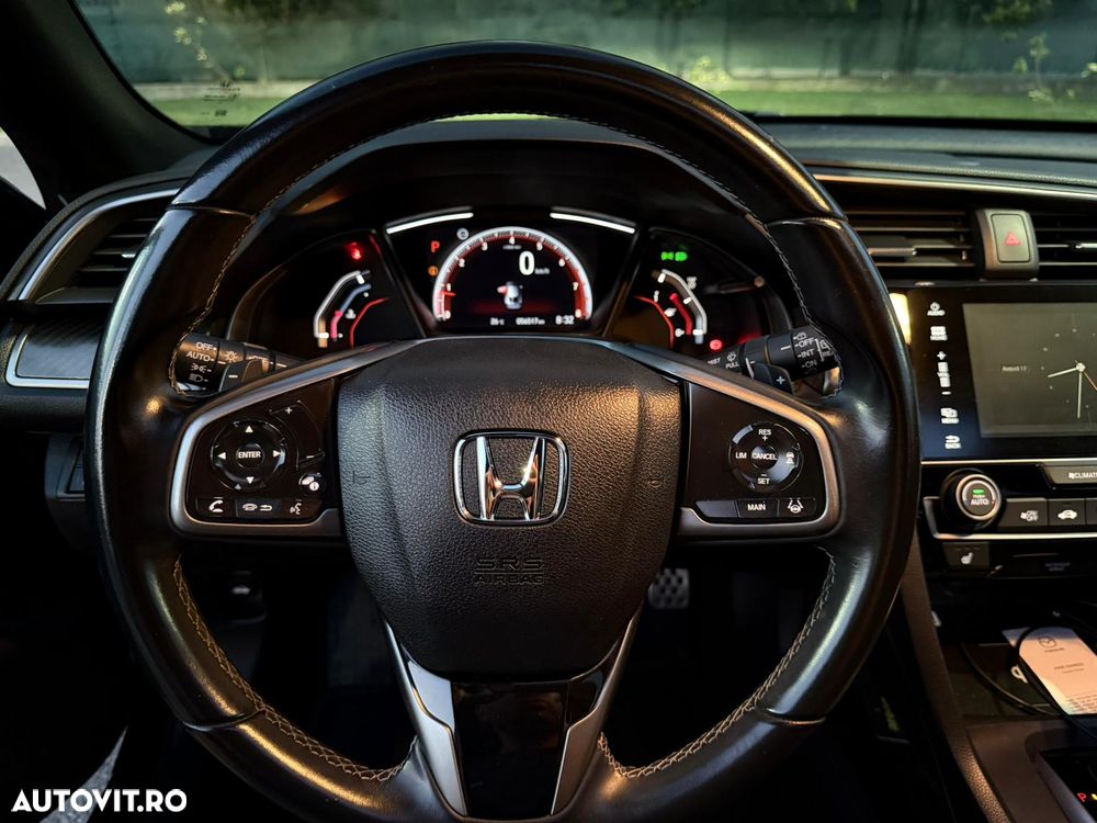 Honda Civic 1.5 VTEC Turbo CVT Sport Plus - 16