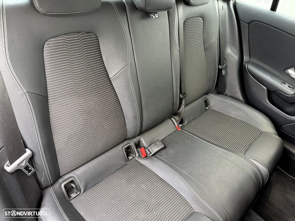 Mercedes-Benz CLA 250 e Progressive - 35