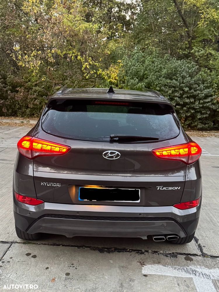 Hyundai Tucson - 4