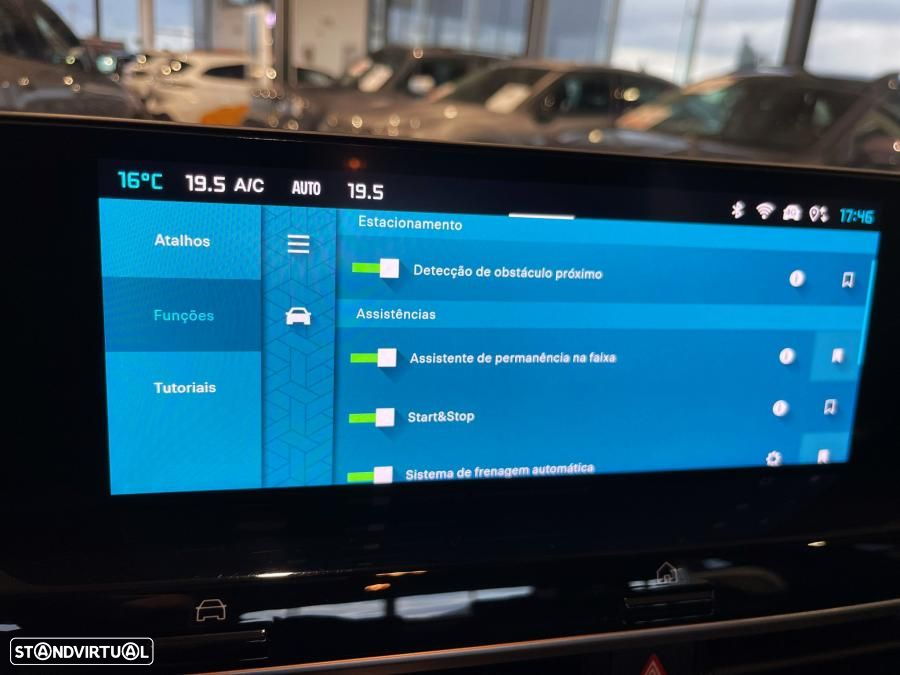 Citroën C4 X 1.2 PureTech Plus EAT8 - 19