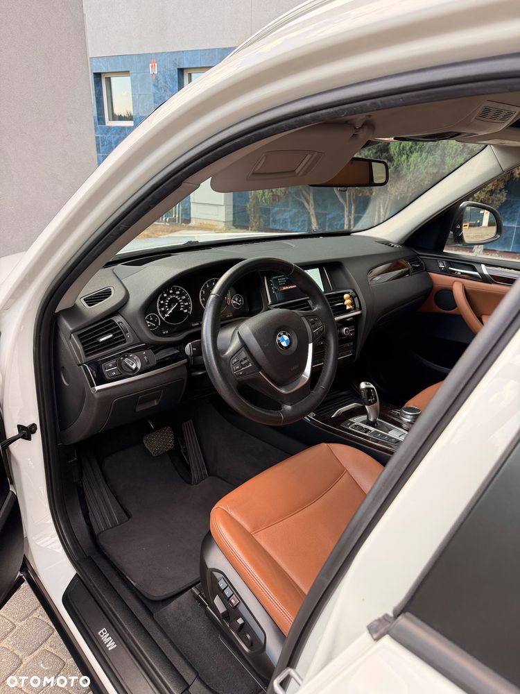 BMW X3 xDrive28i xLine - 7