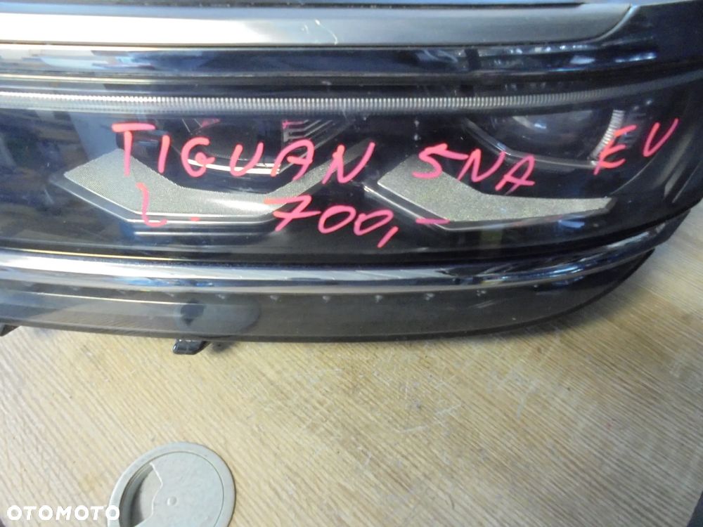 VW TIGUAN 5NA LAMPA LEWA PRZÓD EUROPA 5NN941081C - 2