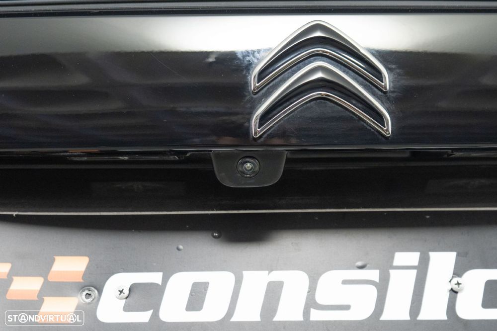 Citroën C4 1.2 PureTech Shine - 16