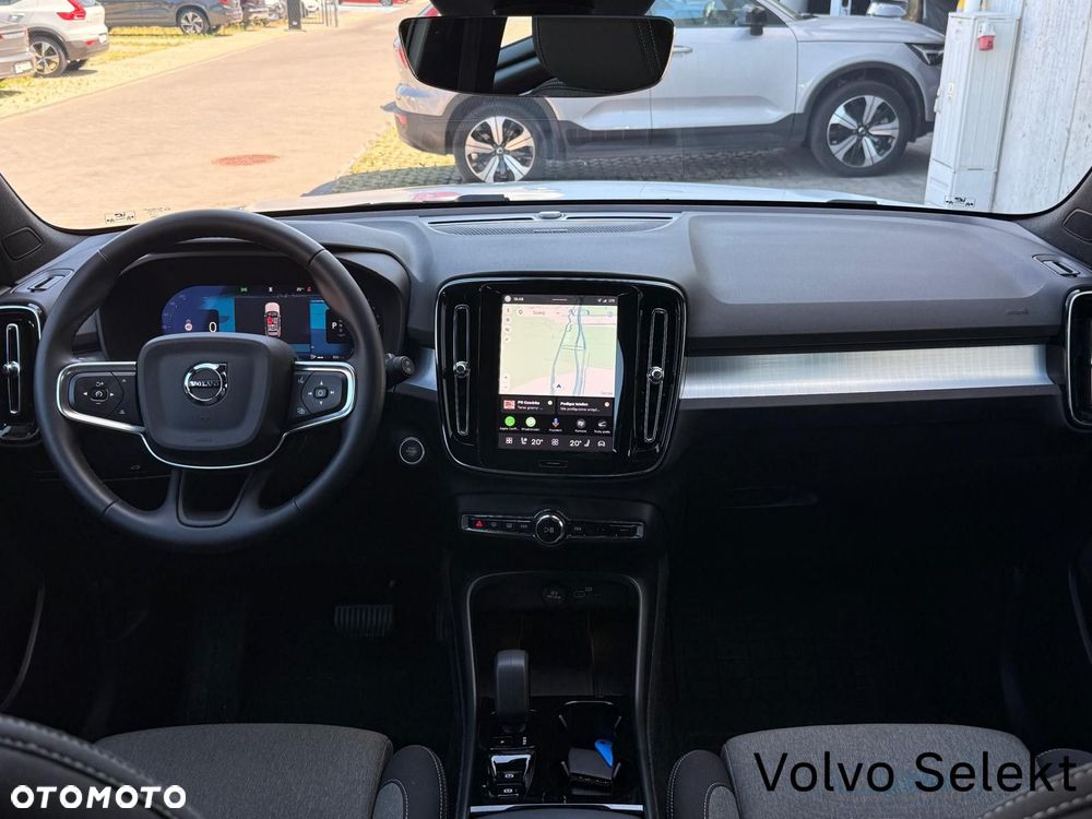 Volvo XC 40 B3 Plus Dark - 12