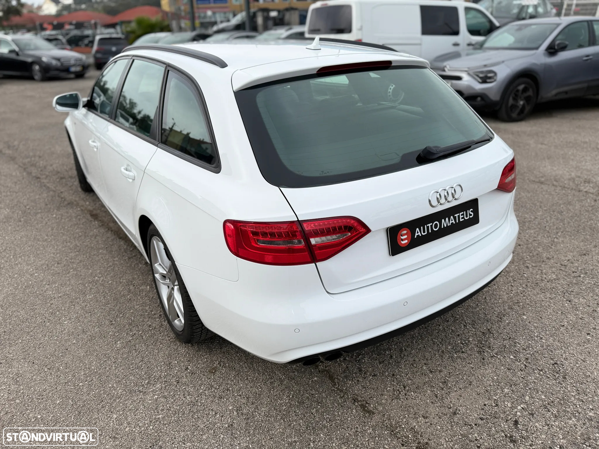 Audi A4 Avant 2.0 TDI multitronic S-line - 15