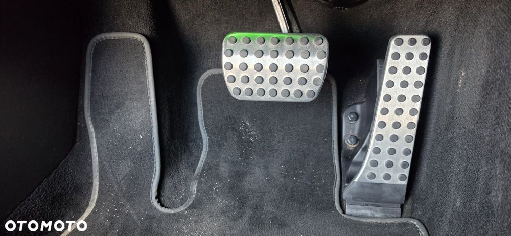 Mercedes-Benz Klasa C 220 d 9G-TRONIC - 31