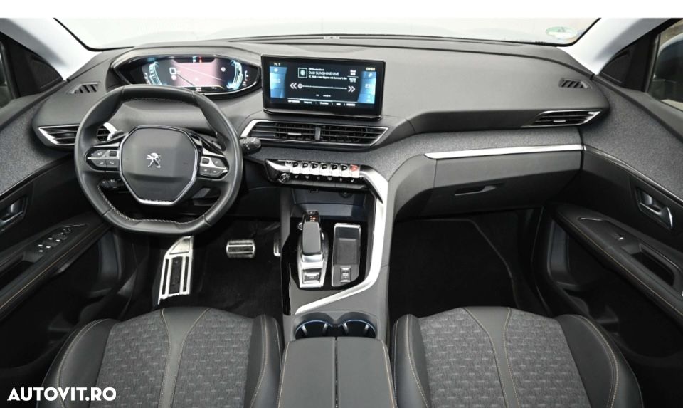 Peugeot 3008 225 e-EAT8 Roadtrip - 4