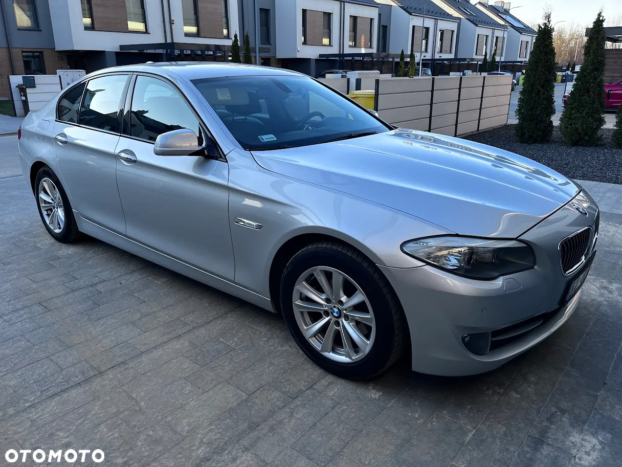 BMW Seria 5 520d - 8