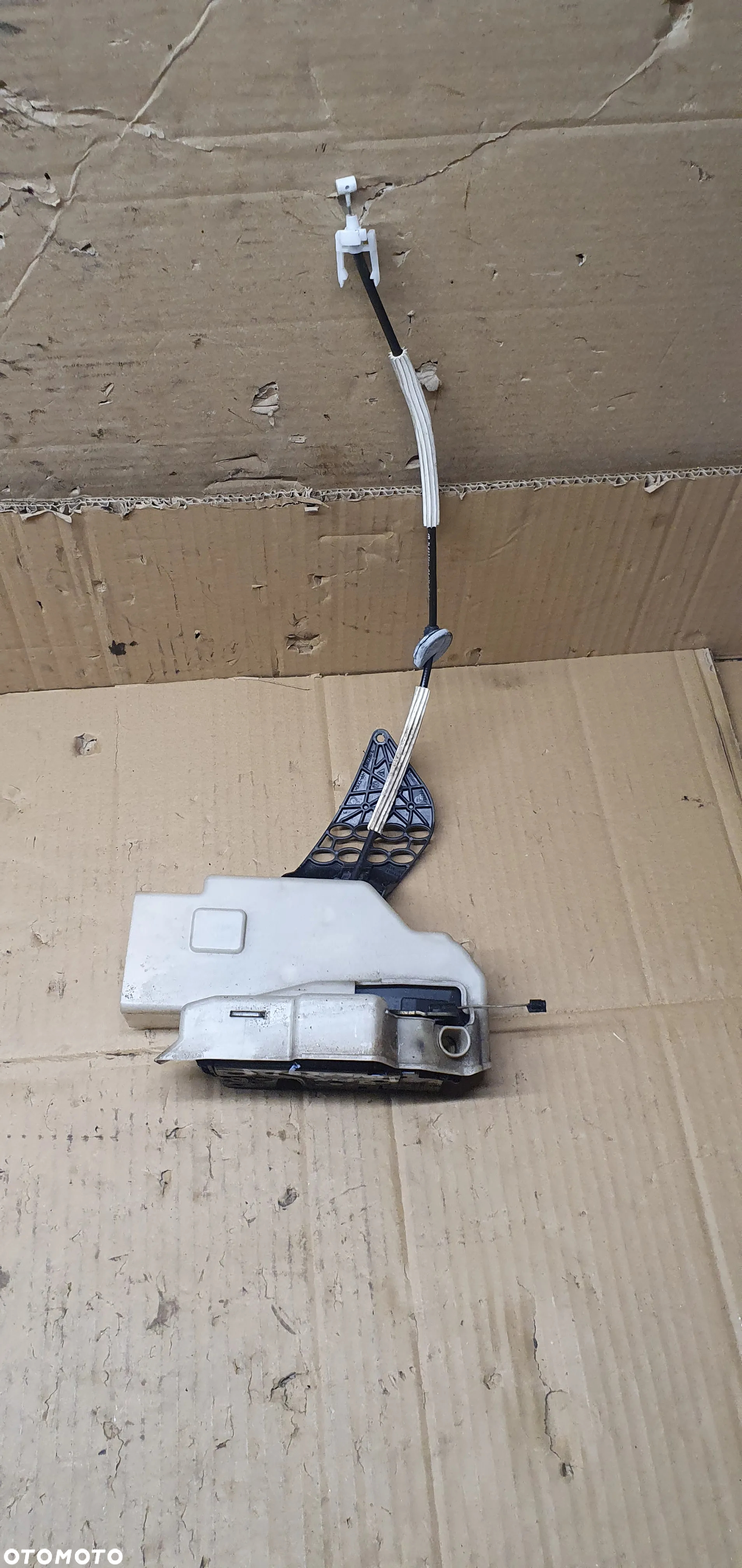 Zamek drzwi lewy przód 9 PIN VW Touareg 3D1837015 - 5