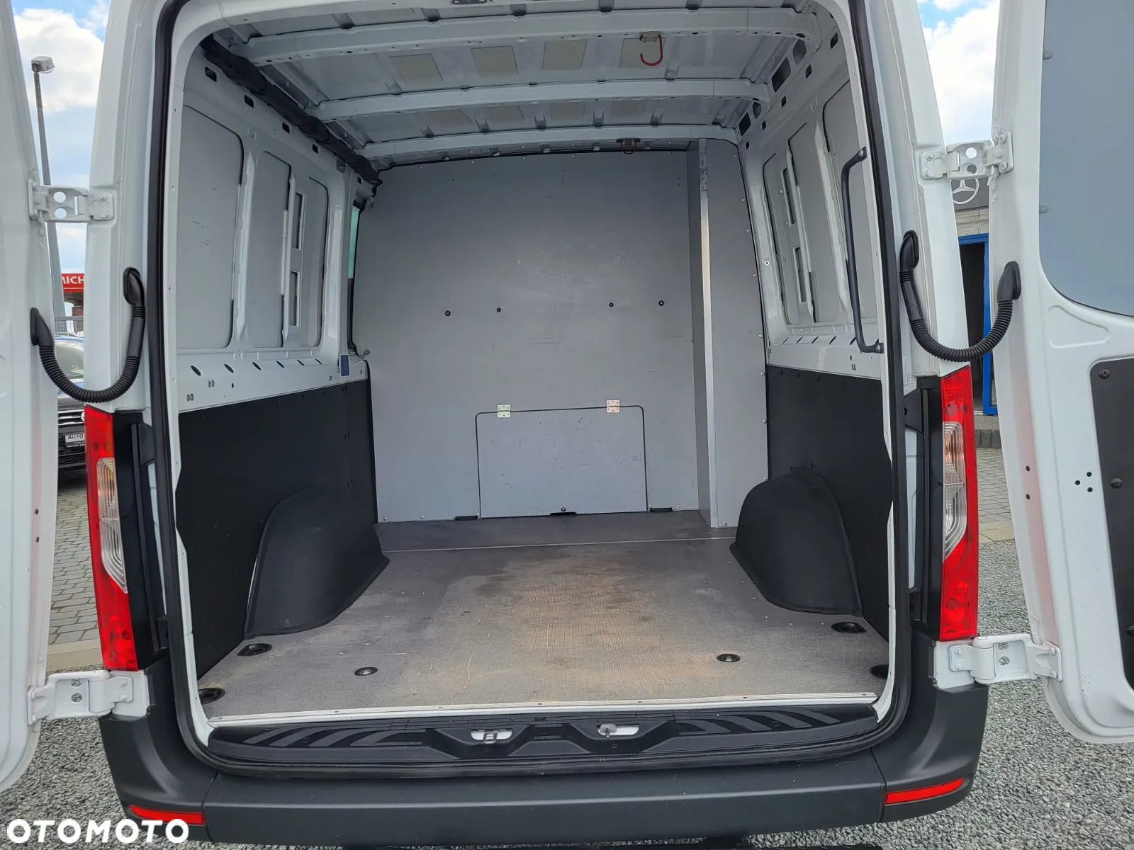 Mercedes-Benz SPRINTER 907- 316 CDI-MIXT 5-6 OSÓB-L2 - ŁADNY - 12