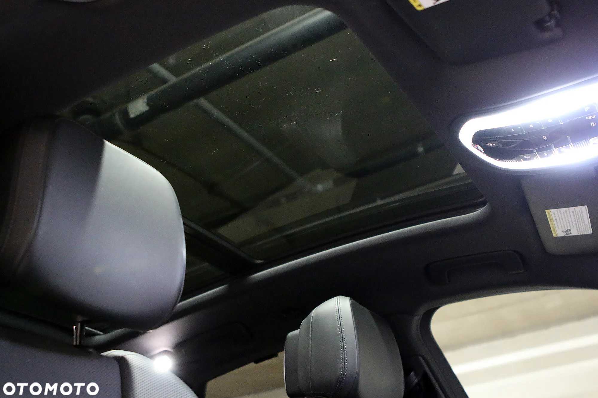 Porsche Macan S - 30
