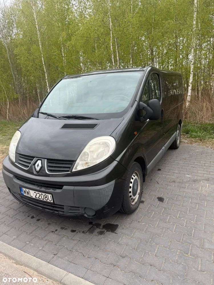 Renault TRAFIC - 1
