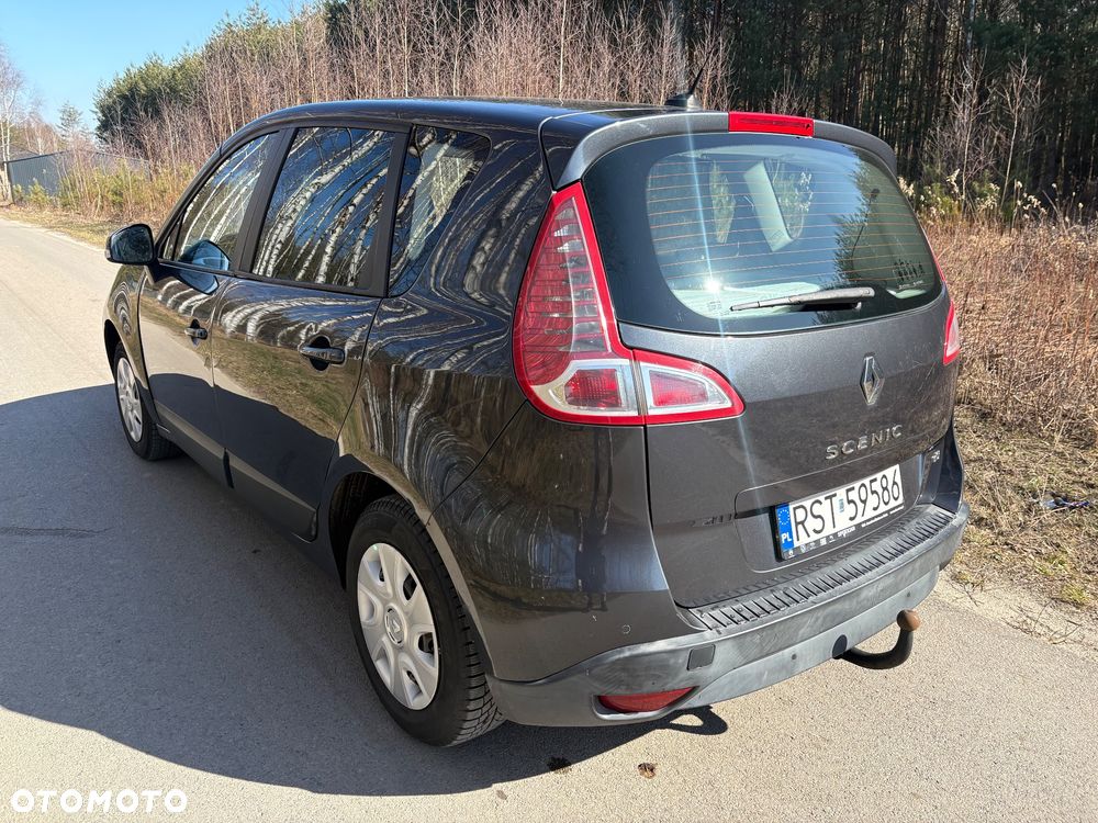 Renault Scenic - 5