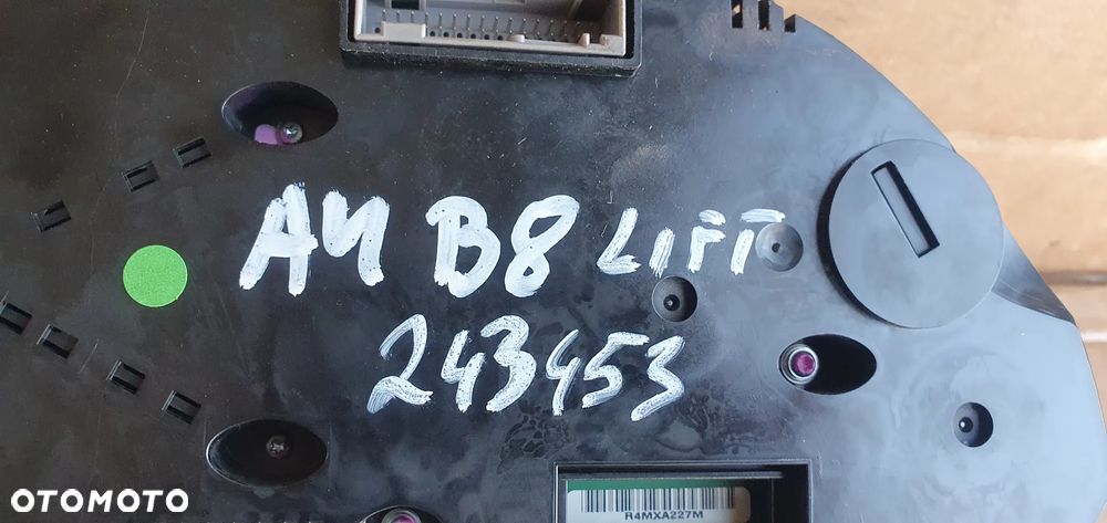 Licznik Zegar Audi A4 B8 Lift 2.0 TDI 8K0920982E - 9