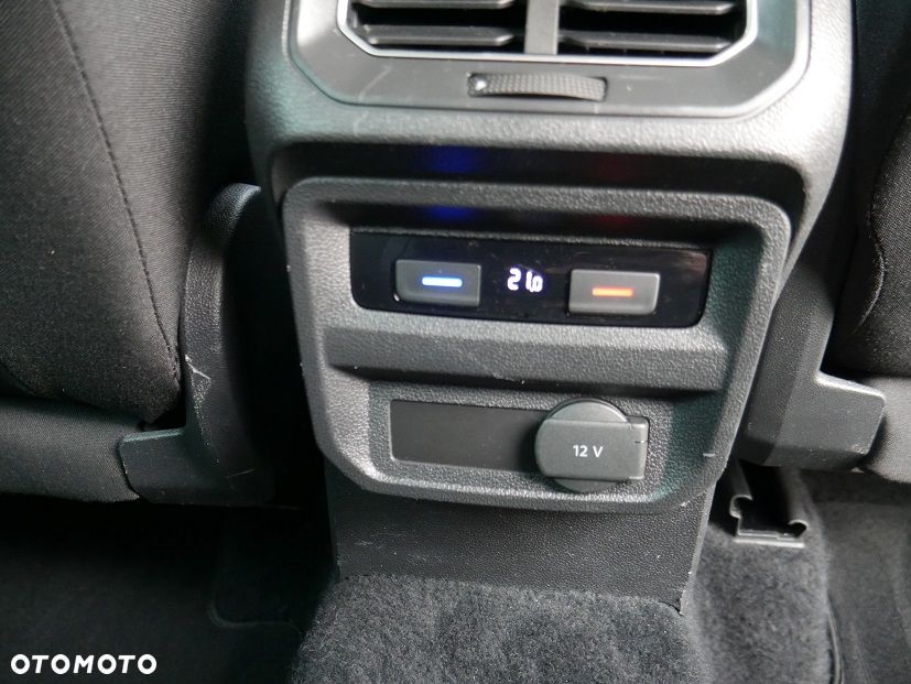 Volkswagen Tiguan - 22