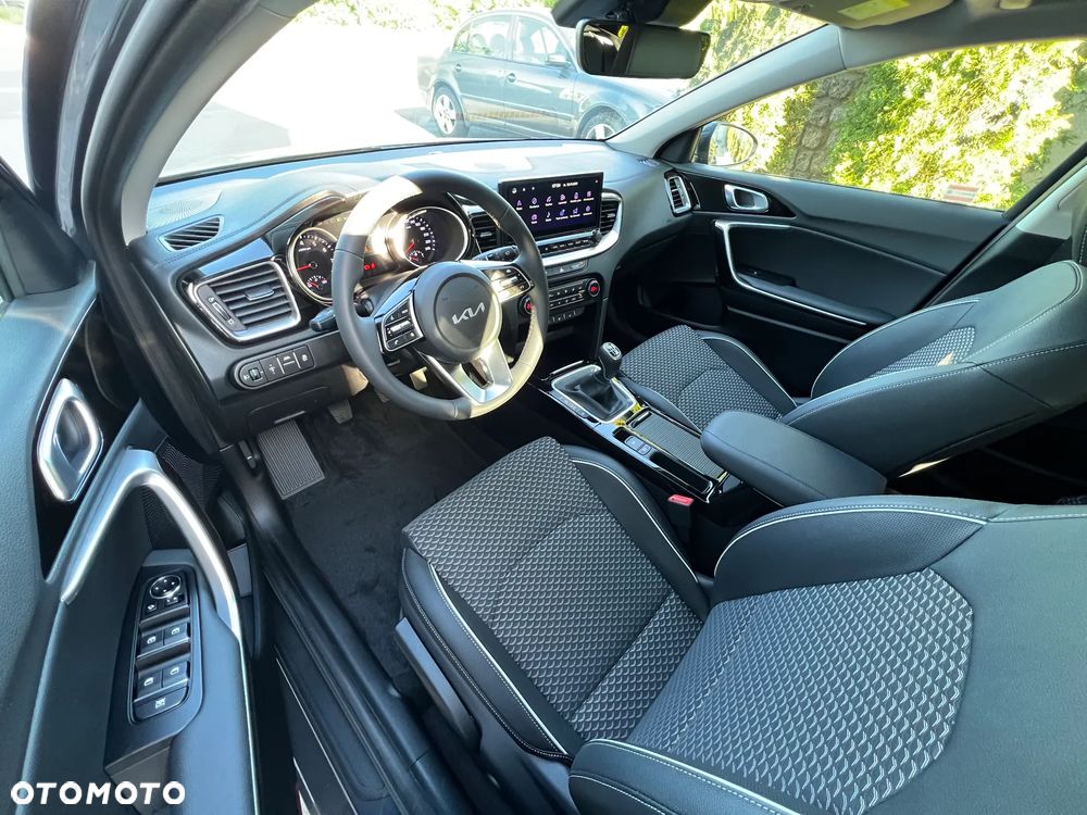 Kia Ceed 1.5 T-GDI Tribute - 7