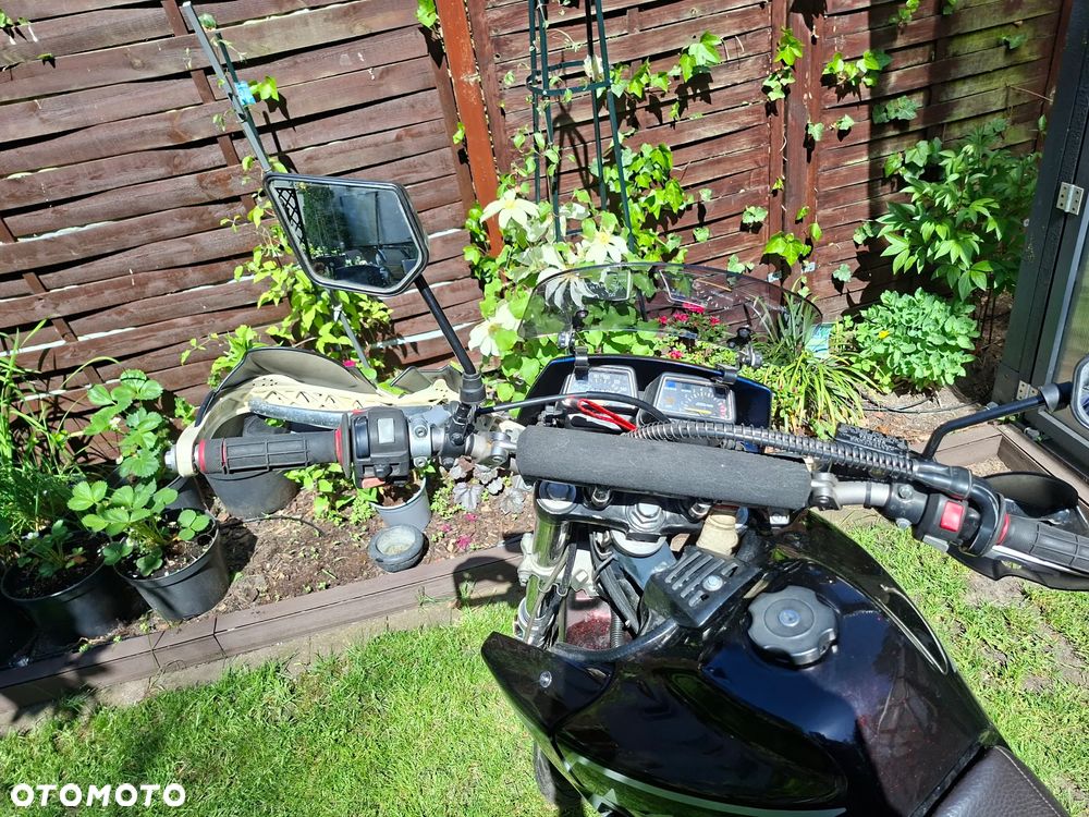 Yamaha XT - 9