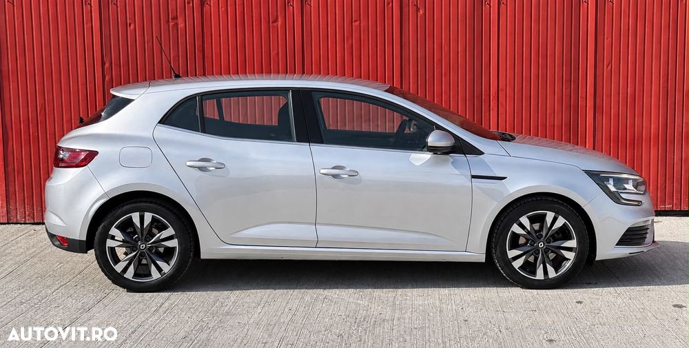 Renault Megane BLUE dCi Zen - 6