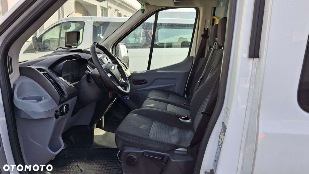 Ford TRANSIT - 11