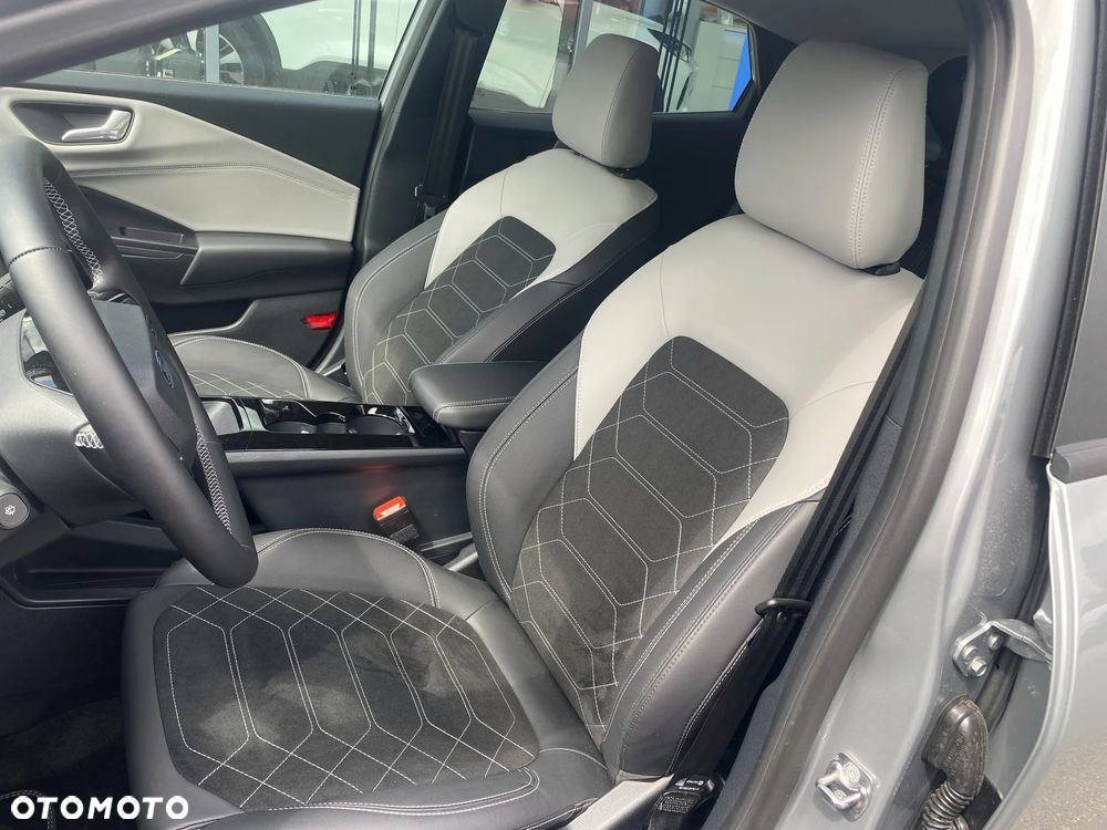 Ford Puma Gen-E 43.6 kWh Premium - 11