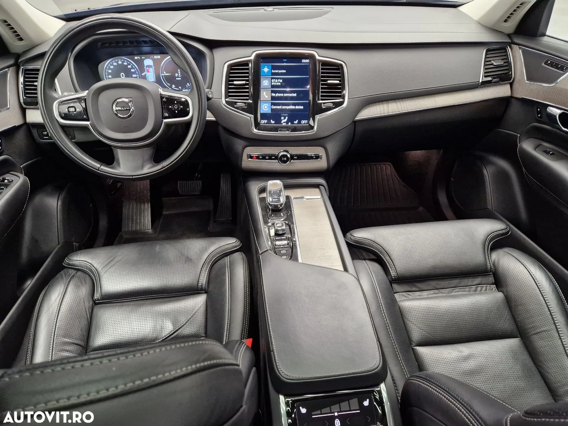 Volvo XC 90 - 8