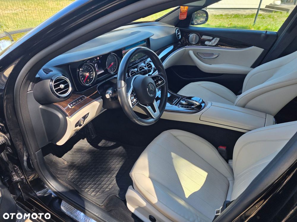 Mercedes-Benz Klasa E 450 4Matic 9G-TRONIC AMG Line - 13