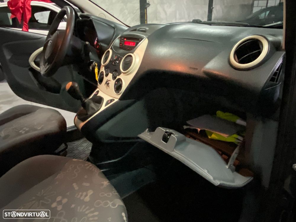 Ford KA 1.2 City - 15