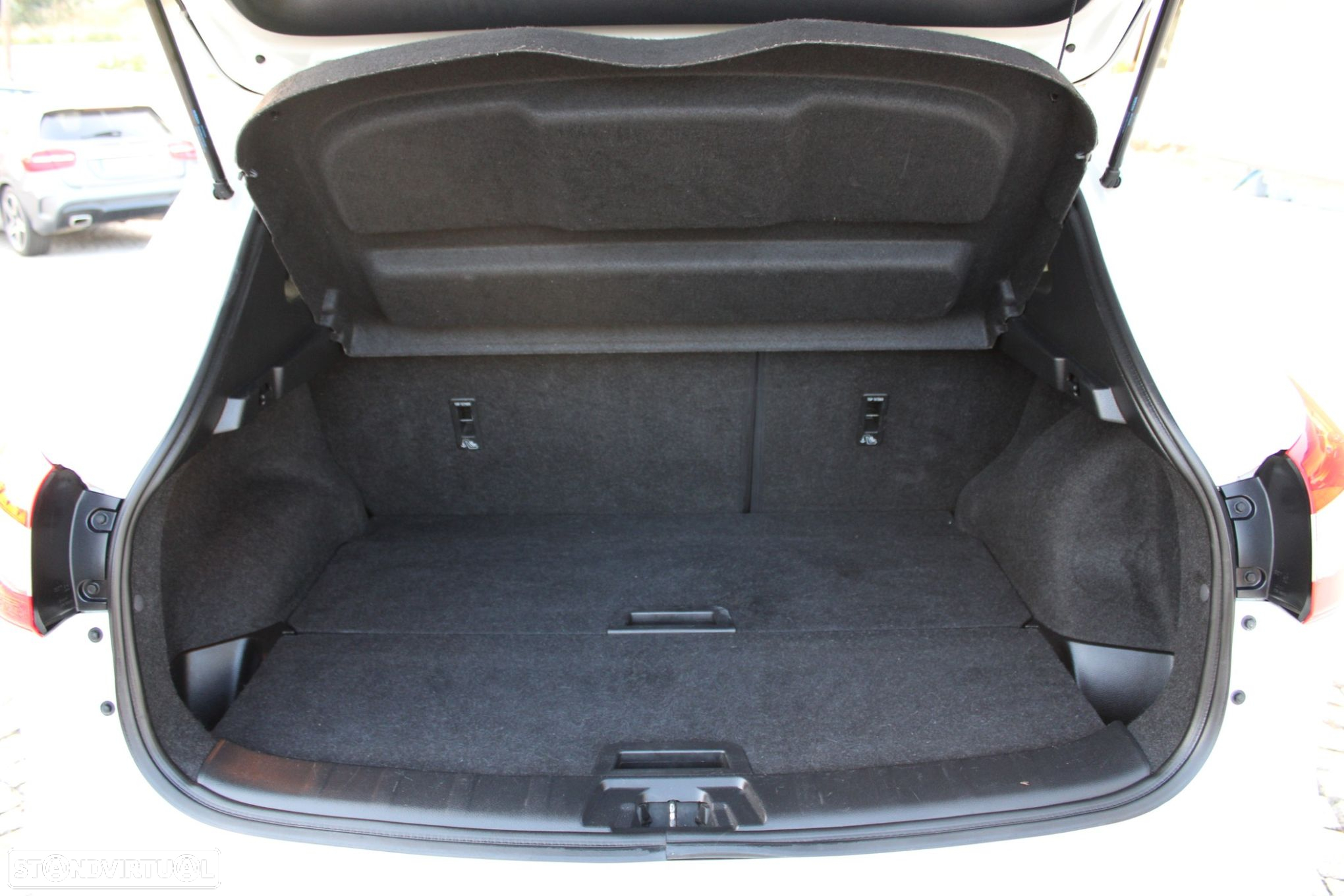 Nissan Qashqai 1.5 dCi Tekna Premium - 15