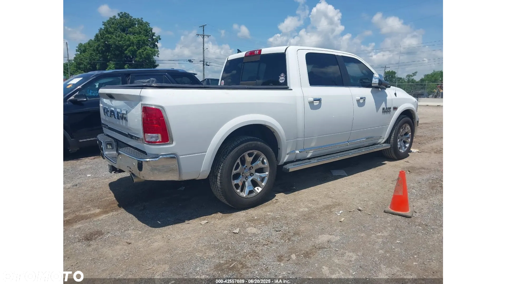 Dodge RAM 1500 5.7 4x4 - 6