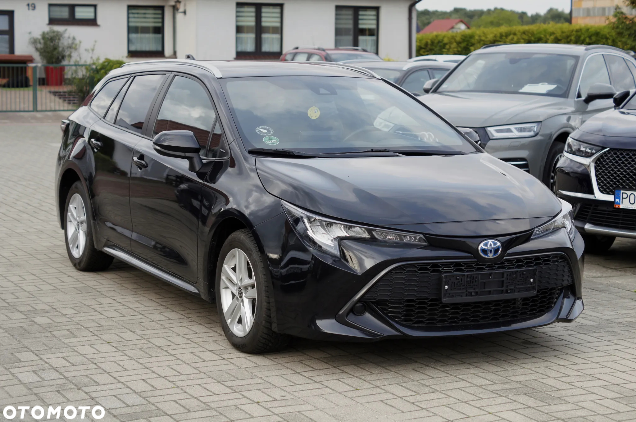 Toyota Corolla 1.8 Hybrid Active - 3