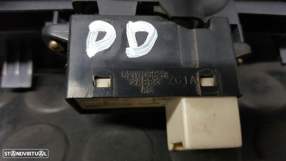 COMANDO DO ELEVADOR FRENTE DIREITO KIA CERATO 2.0 EX CRDI FAMILIAR (5-PTAS.) - 2