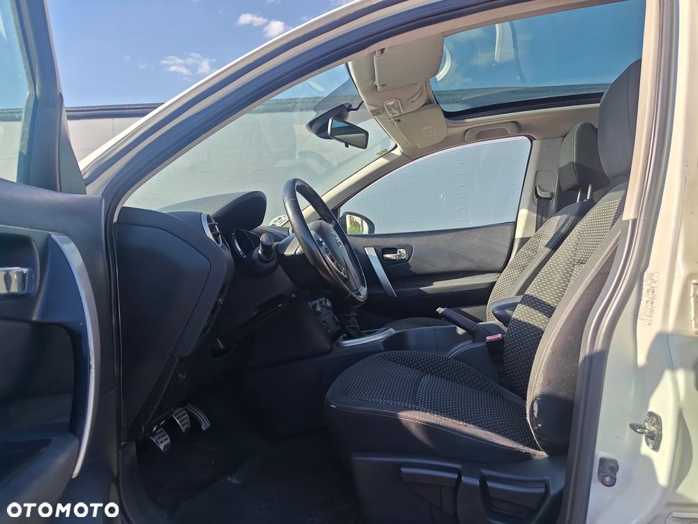 Nissan Qashqai 2.0 dCi DPF I-Way - 8