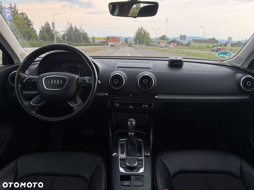 Audi A3 Sportback 1.2 TFSI S tronic S line Sportpaket - 15