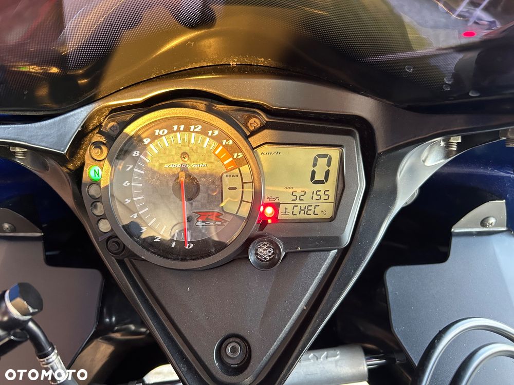 Suzuki GSX-R - 11
