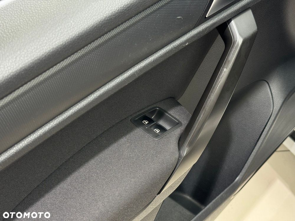 Volkswagen Caddy - 23