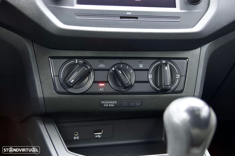 SEAT Arona 1.0 TSI Xcellence - 26