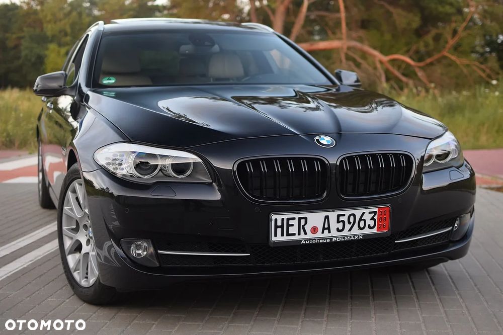 BMW Seria 5 520d - 14