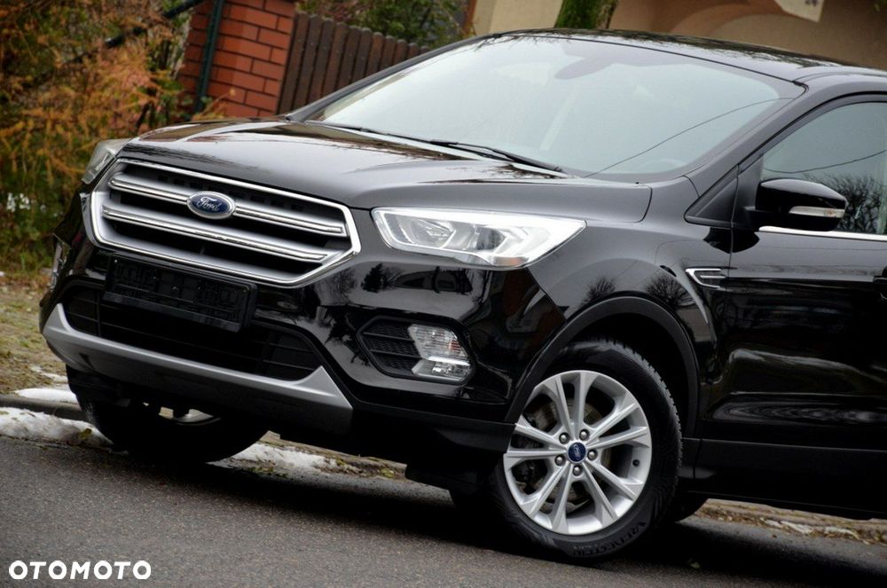 Ford Kuga - 4