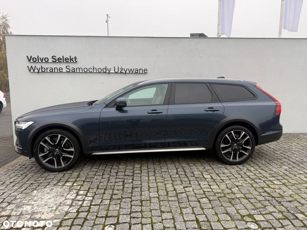 Volvo V90 2023 photo 4