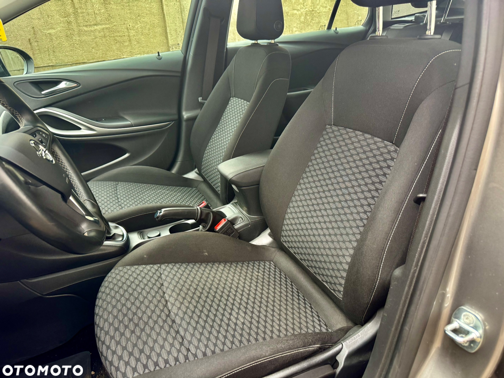 Opel Astra 1.4 Turbo Sports Tourer Edition - 10