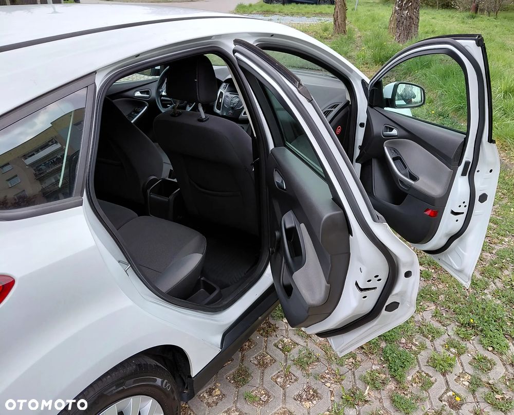 Ford Focus 1.6 TDCi Edition - 12