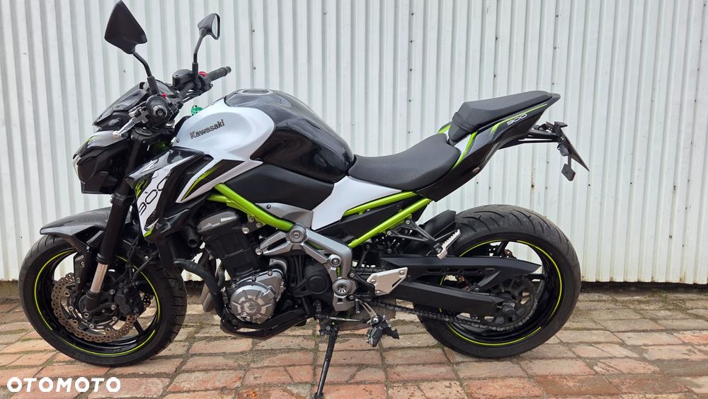 Kawasaki Z 900 - 3