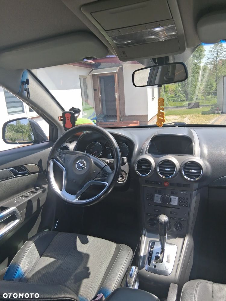 Opel Antara - 9